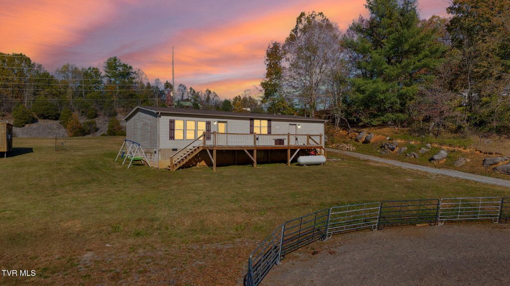 Photo of 3176 Highway 421, Bristol, TN 37620 (MLS # 9987702)