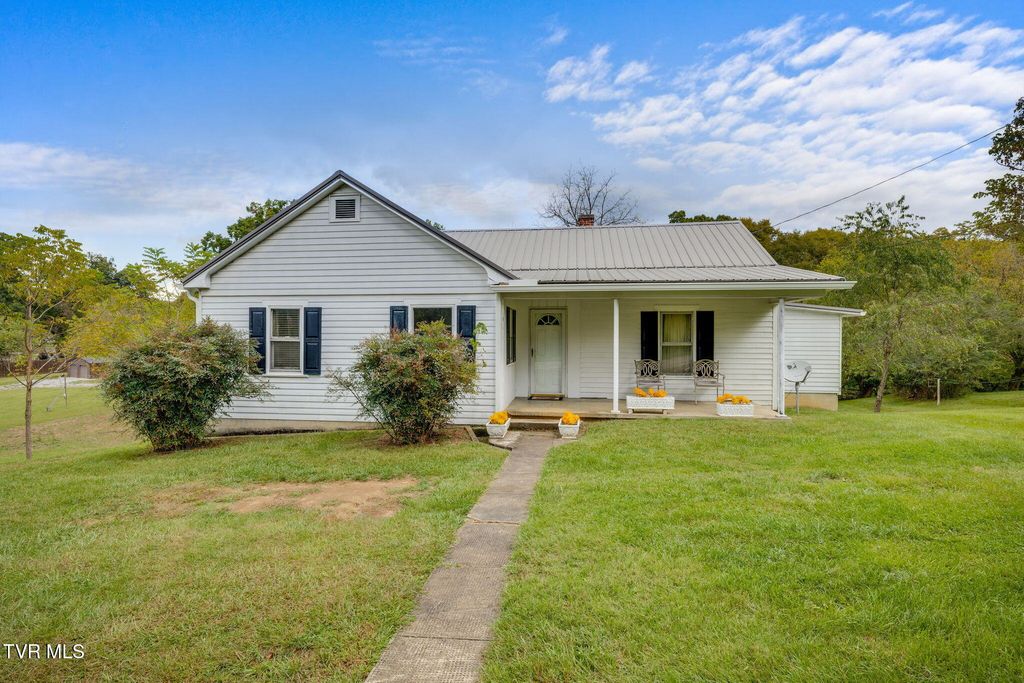 Photo of 3512 Walnut Street, Johnson City, TN 37604 (MLS # 9986817)