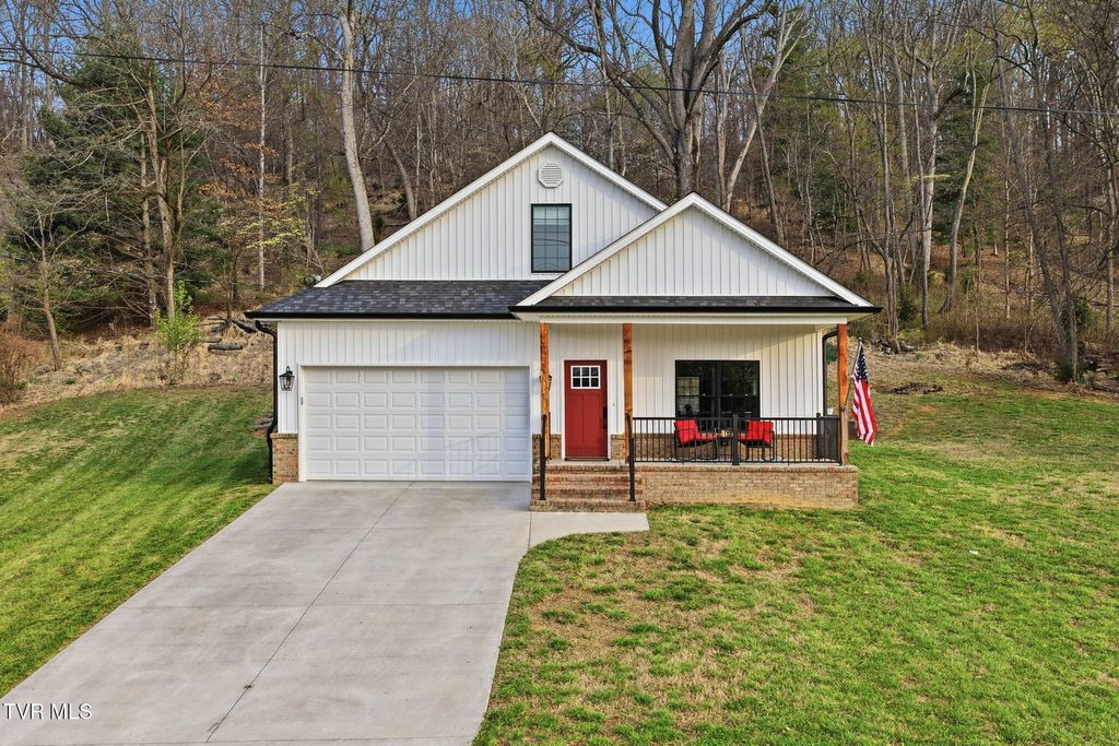 Photo of 416 Pettyjohn Road, Kingsport, TN 37664 (MLS # 9993154)