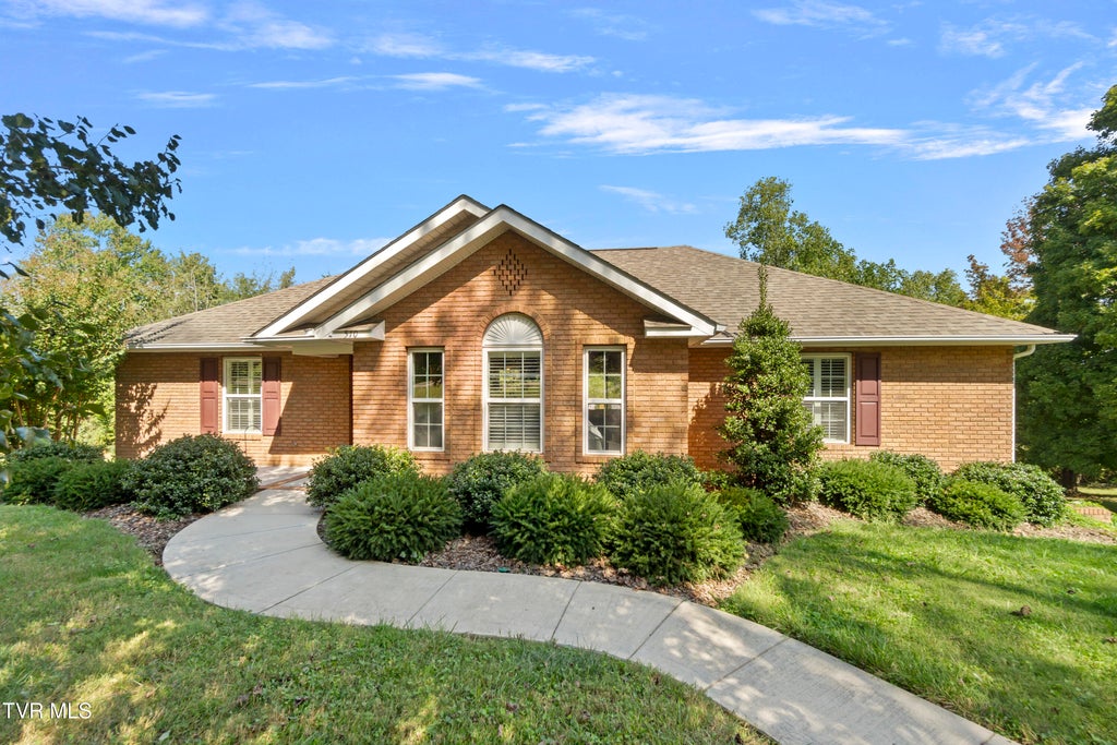 Photo of 510 Gaye Drive, Jefferson City, TN 37760 (MLS # 10001789)