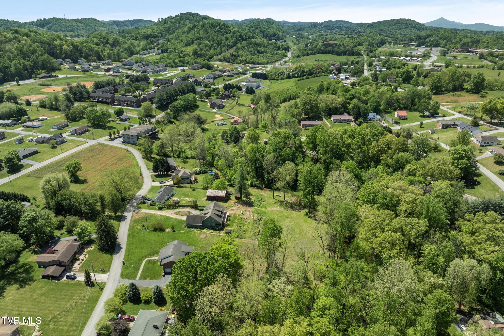 153 Rippling Run Road, Kingsport, Tennessee image 40