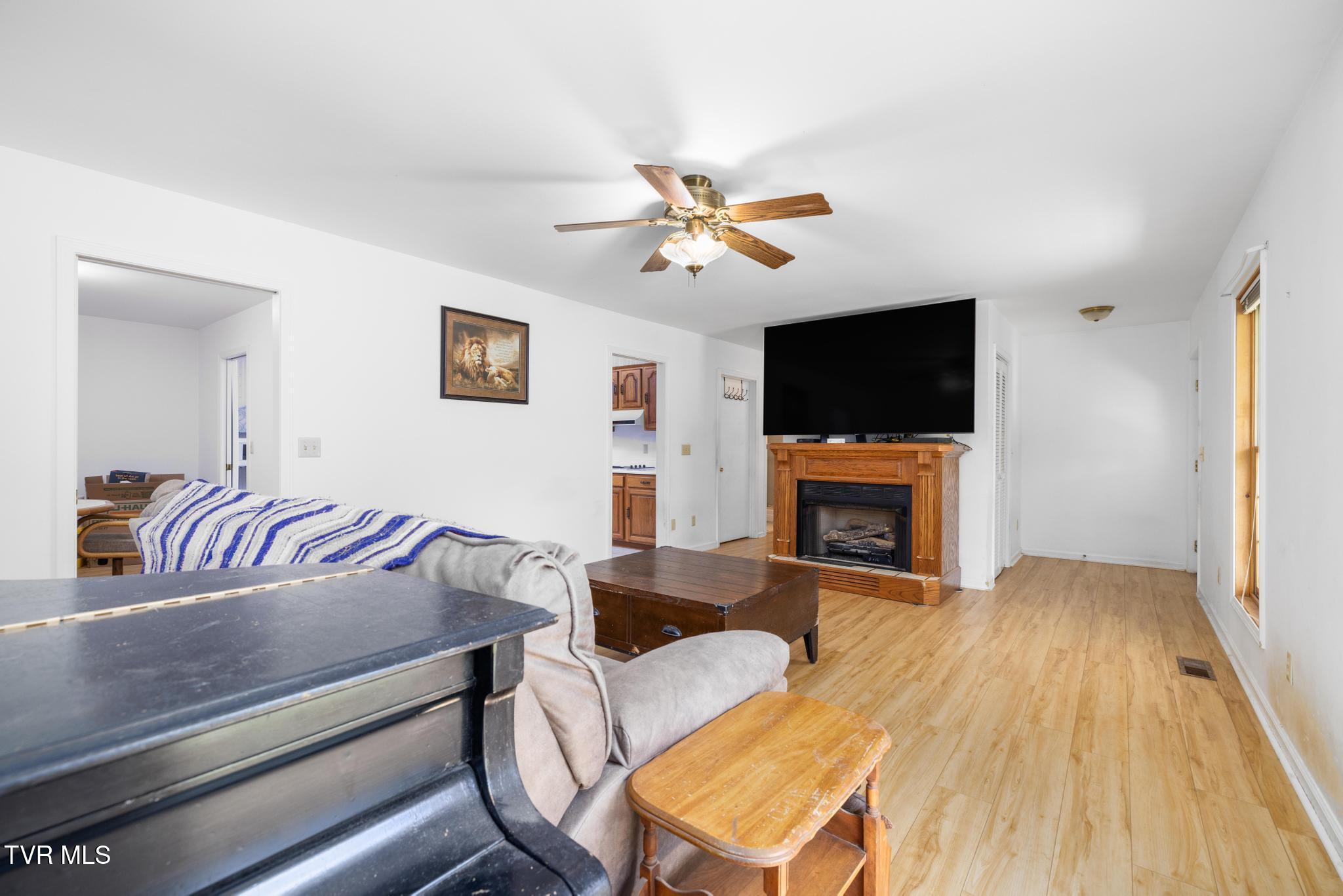 153 Rippling Run Road, Kingsport, Tennessee image 10
