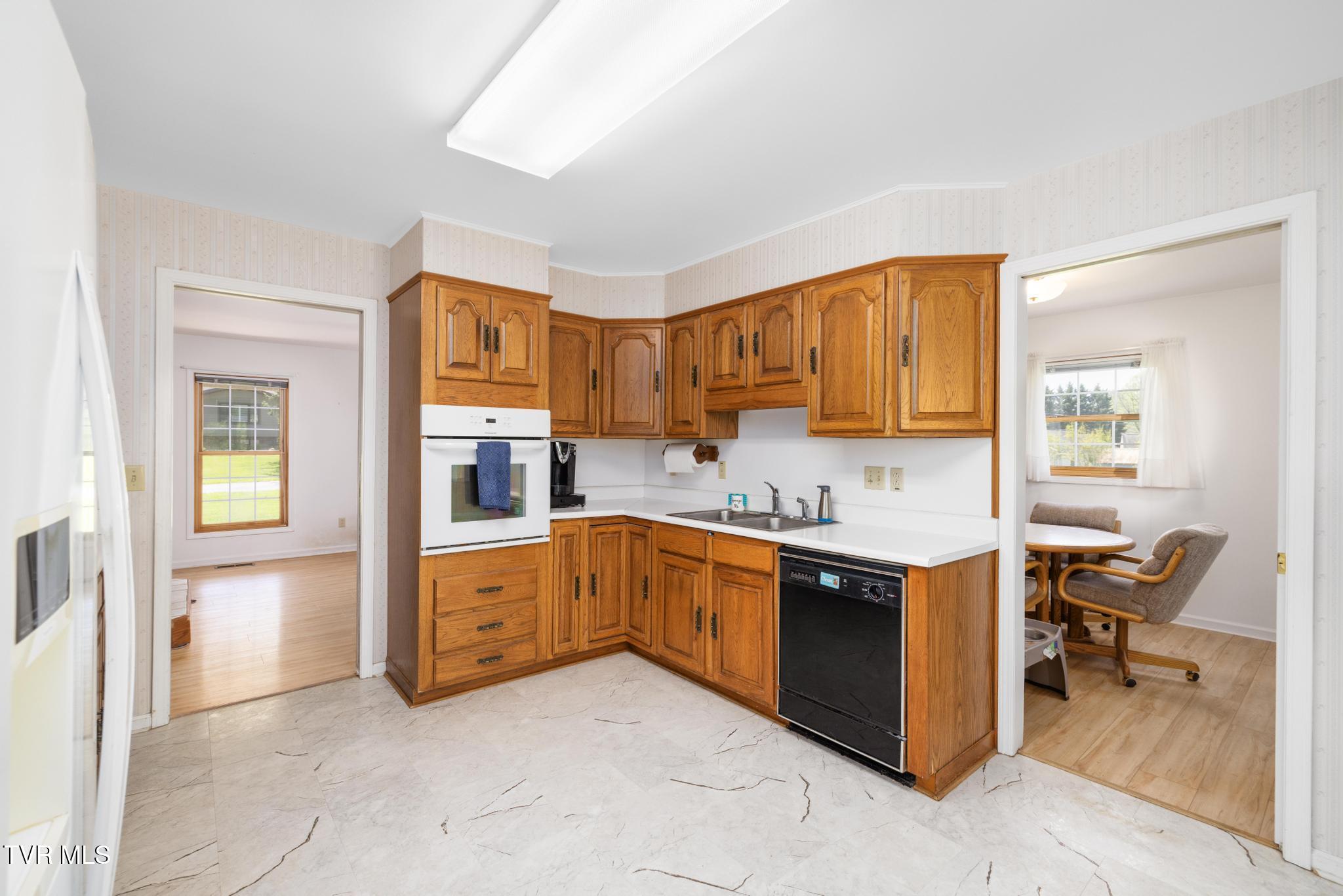 153 Rippling Run Road, Kingsport, Tennessee image 14