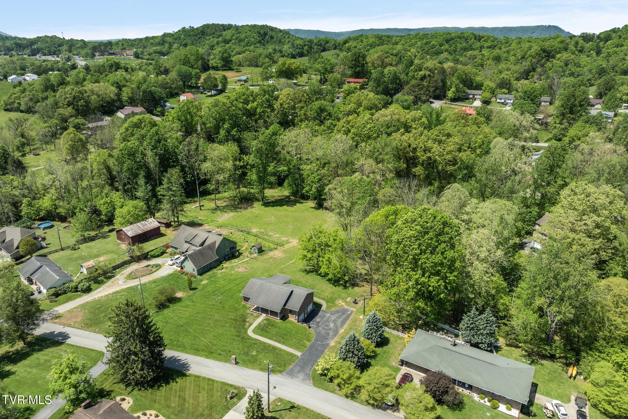 153 Rippling Run Road, Kingsport, Tennessee image 39