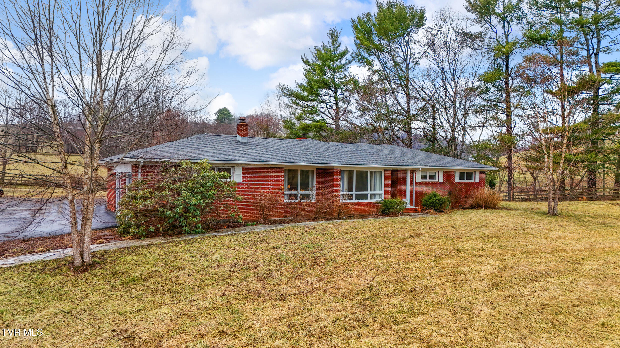 41 Meadow Lark Lane, Rosedale, Virginia image 2