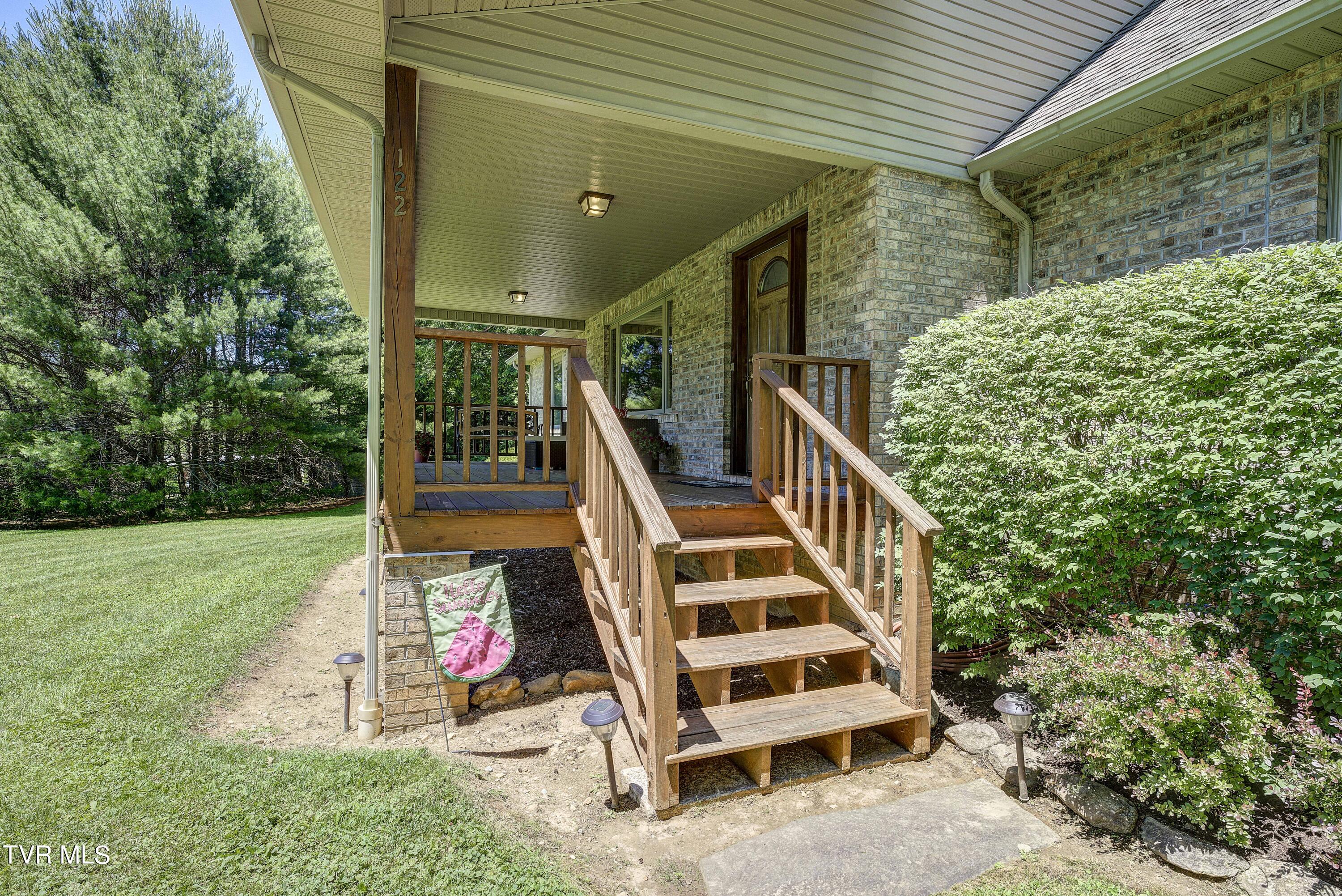 122 Chase Drive, Roan Mountain, Tennessee image 4