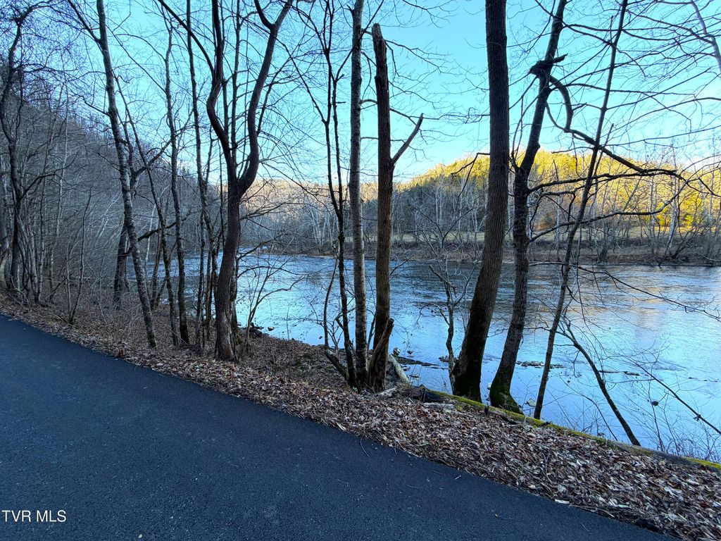 Photo of 14 Horton Ford Road, Eidson, TN 37731 (MLS # 9992643)