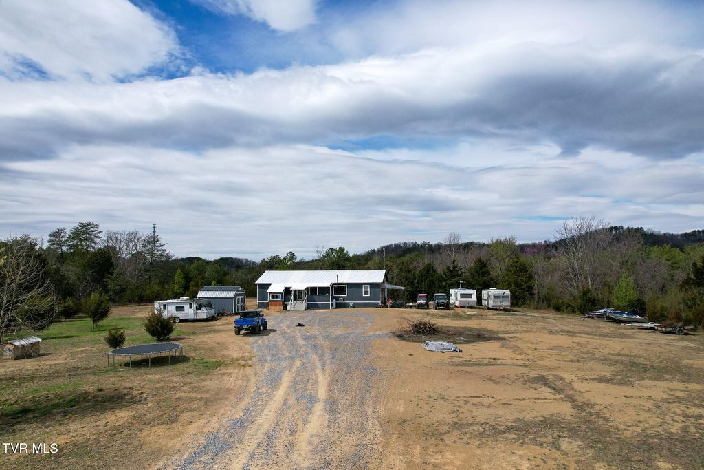 Photo of 480 Obe Kirk Loop, Mohawk, TN 37810 (MLS # 9992594)