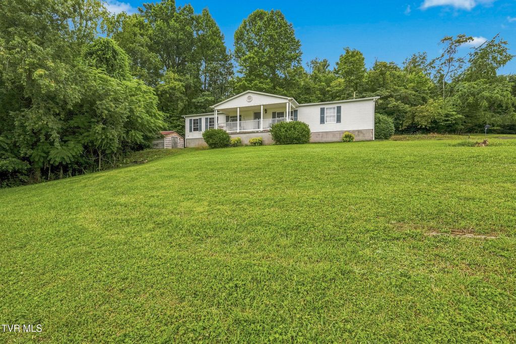 Photo of 12018 Dettor Road, Bristol, VA 24202 (MLS # 9998140)