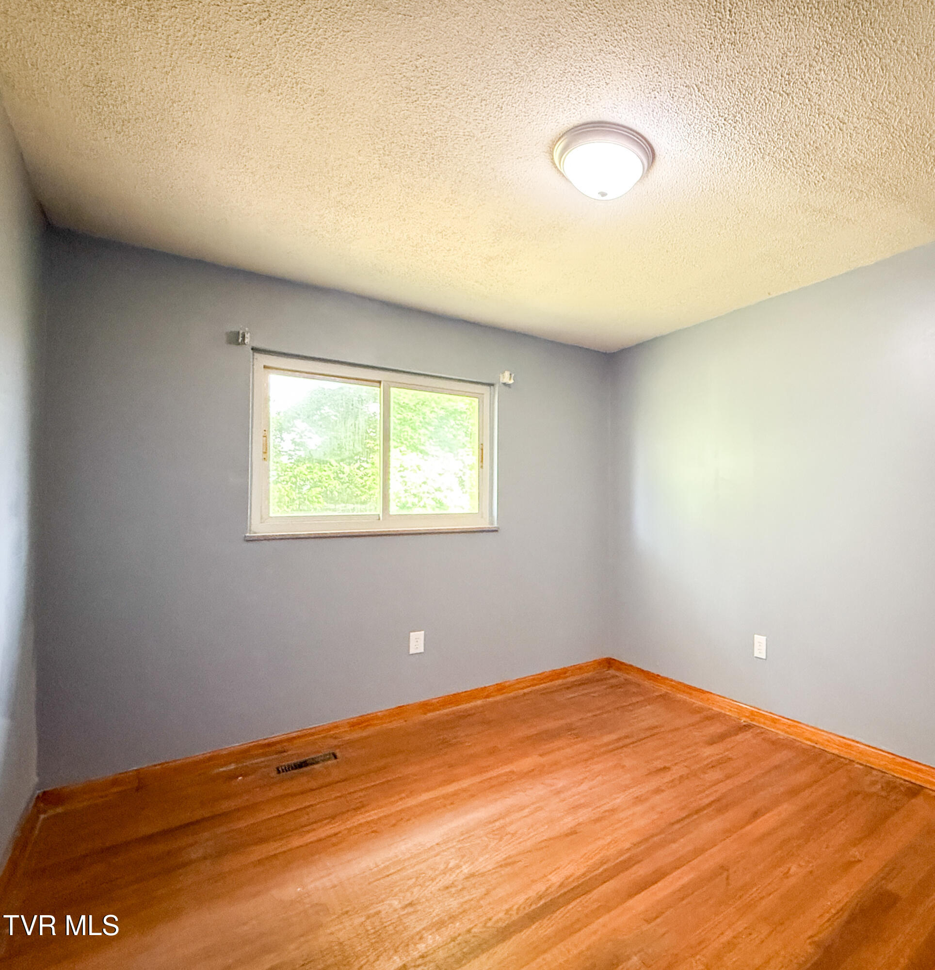 749 Hiwassee Street, Newport, Tennessee image 12