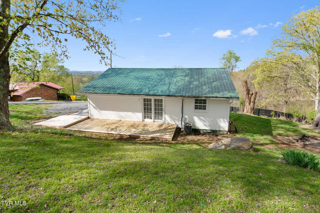 Photo of 300 Gale Avenue, Kingsport, TN 37660 (MLS # 9999627)
