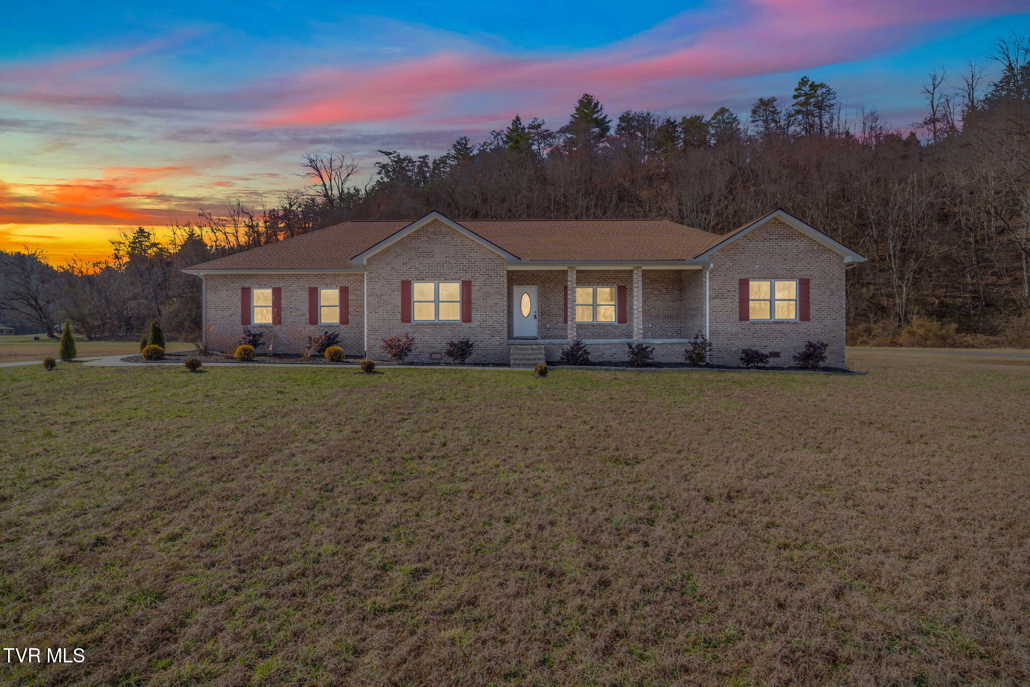 404 Kaylees Loop Road, Del Rio, Tennessee image 1