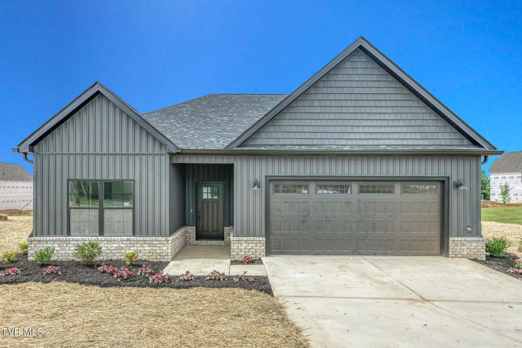 Photo of 625 Main Street, Jonesborough, TN 37659 (MLS # 9999473)