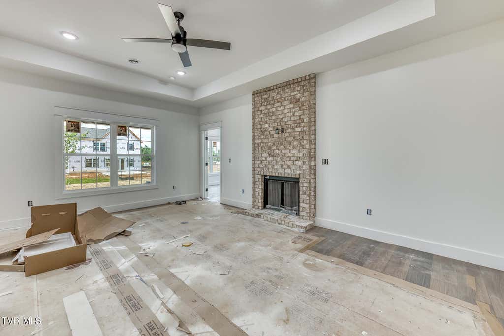 Photo of 625 Main Street, Jonesborough, TN 37659 (MLS # 9999473)
