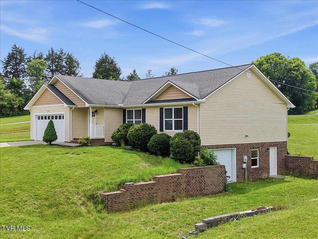 Photo of 520 Calico Road, Afton, TN 37616 (MLS # 9997198)
