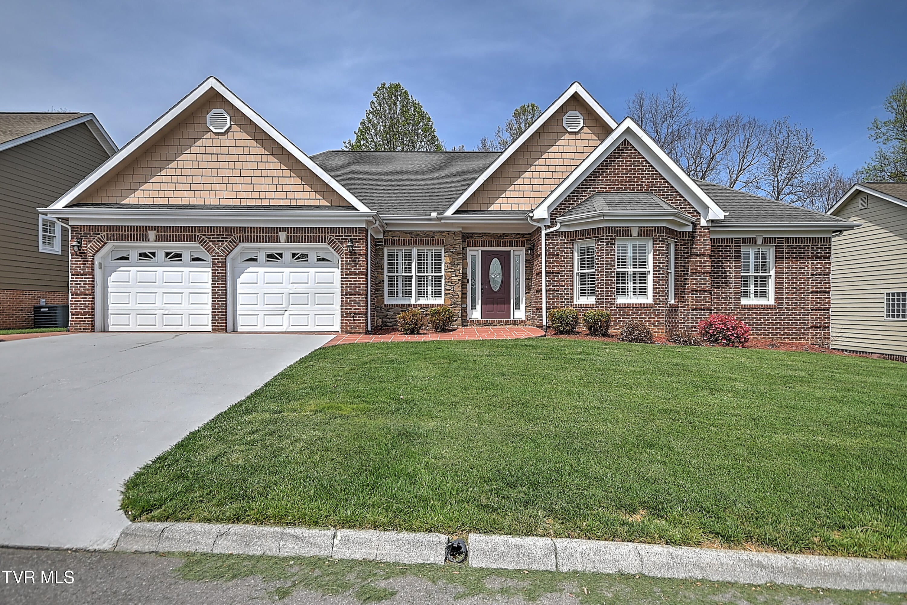 267 Alpine Trail