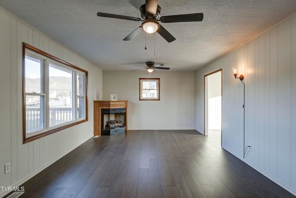 Photo of 538 Rock Creek Road, Erwin, TN 37650 (MLS # 9989638)