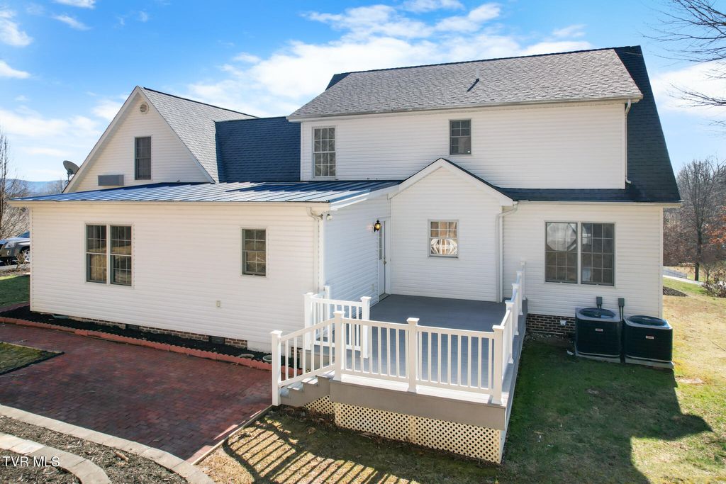 Photo of 16359 Old Timber Road, Abingdon, VA 24210 (MLS # 9991733)