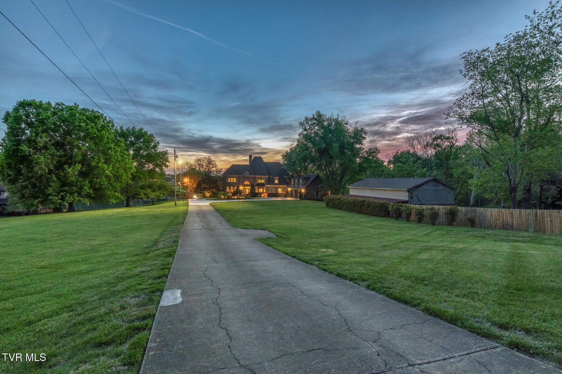 255 Willmary Road