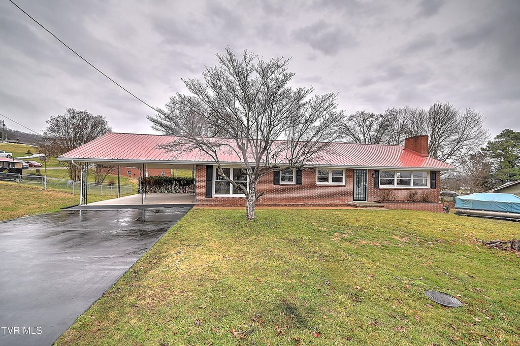 Photo of 129 Thompson Street, Kingsport, TN 37660 (MLS # 9991796)