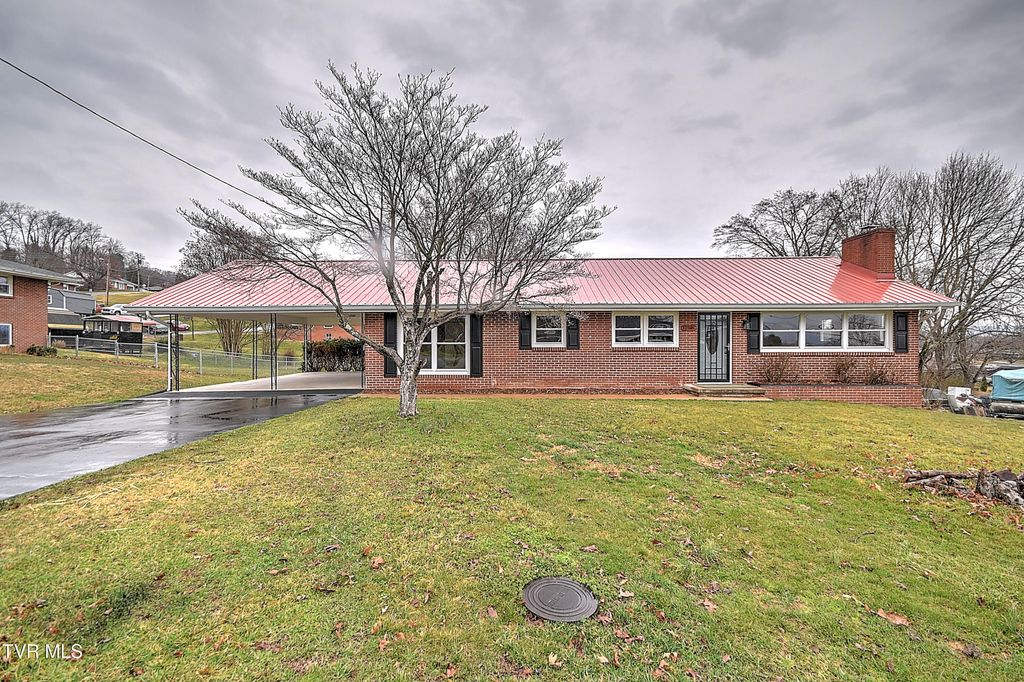 Photo of 129 Thompson Street, Kingsport, TN 37660 (MLS # 9991796)