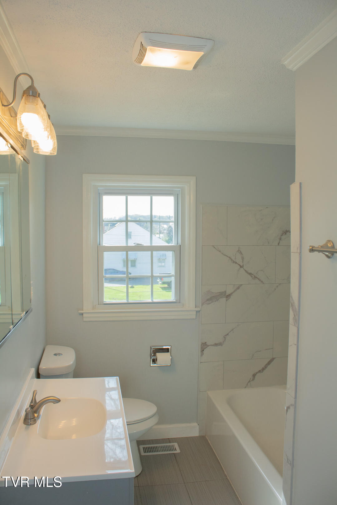 2400 Bradley Street, Bristol, Virginia image 19