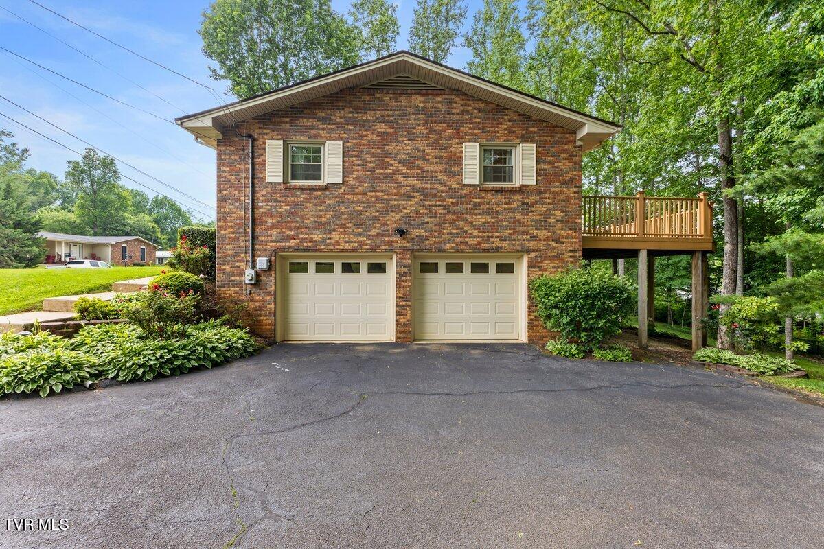 2 Mistletoe Court, Johnson City, Tennessee image 3