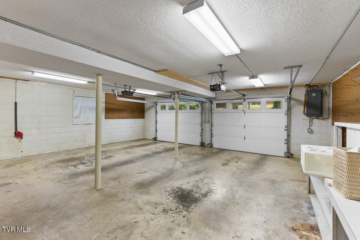2 Mistletoe Court, Johnson City, Tennessee image 33