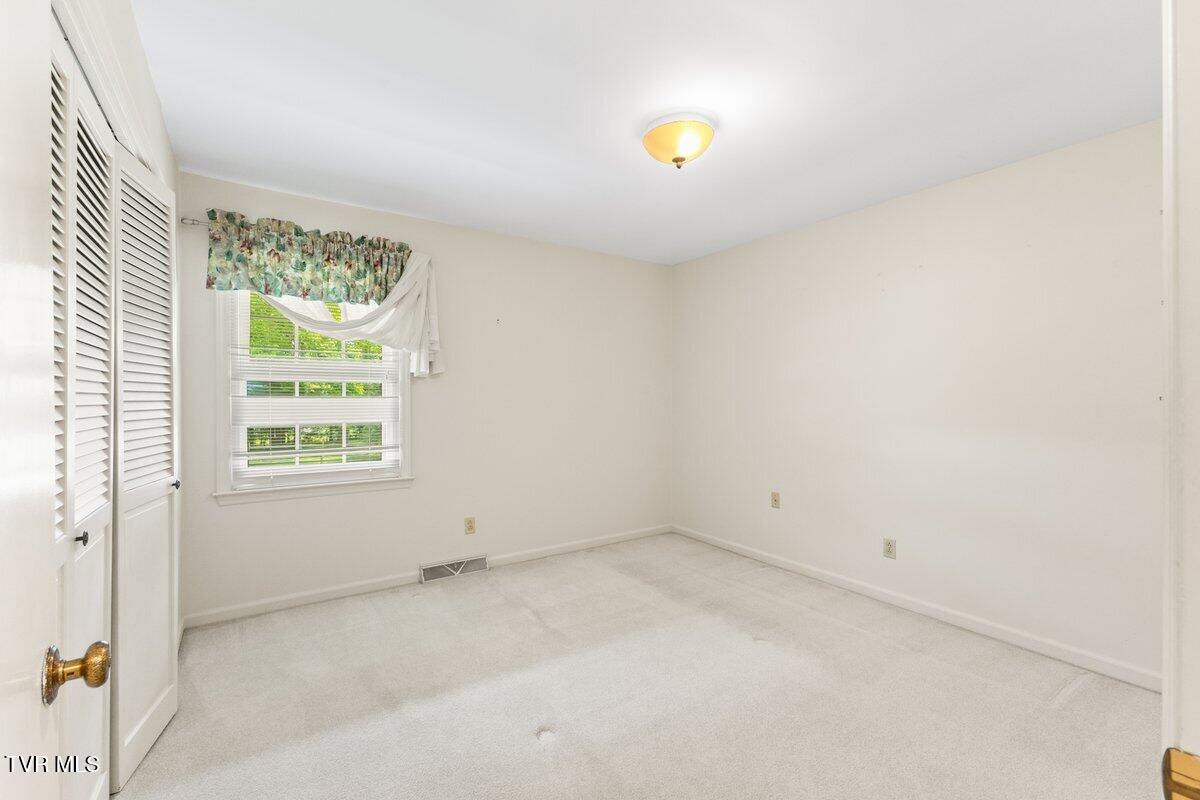 2 Mistletoe Court, Johnson City, Tennessee image 15