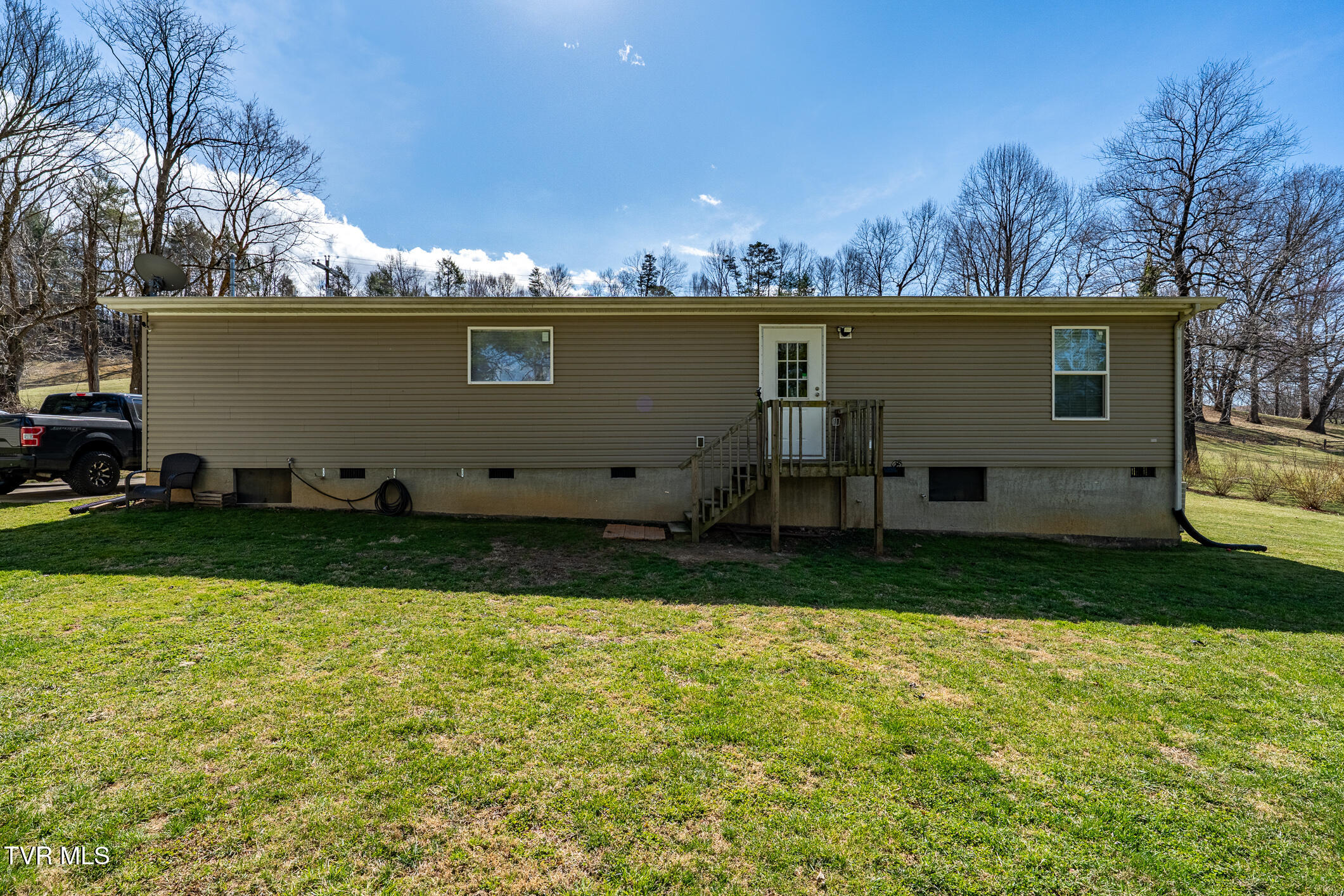 819 Mohawk Drive, Erwin, Tennessee image 14