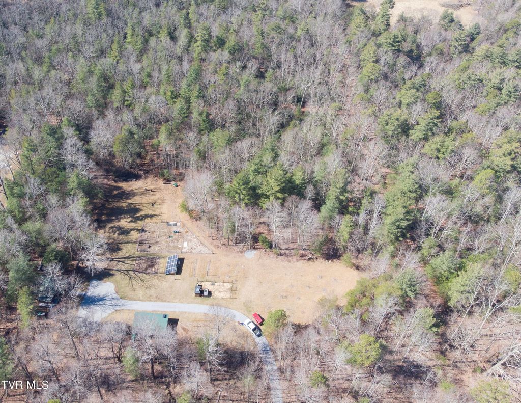 Photo of 1578 Horse Creek Park Road, Chuckey, TN 37641 (MLS # 9991389)