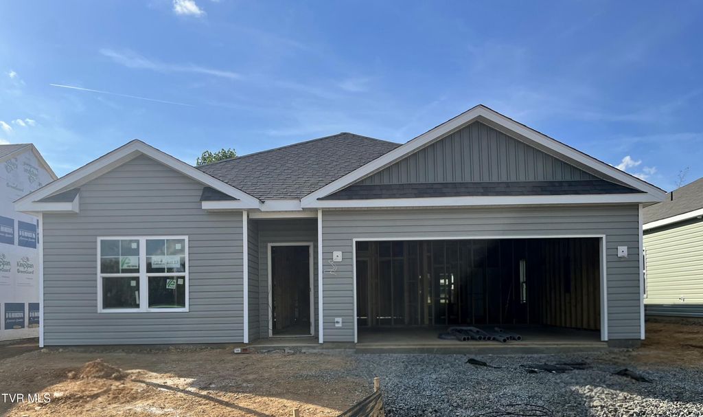 Photo of 656 Saint Andrews Drive Dr, Kingsport, TN 37664 (MLS # 9983810)