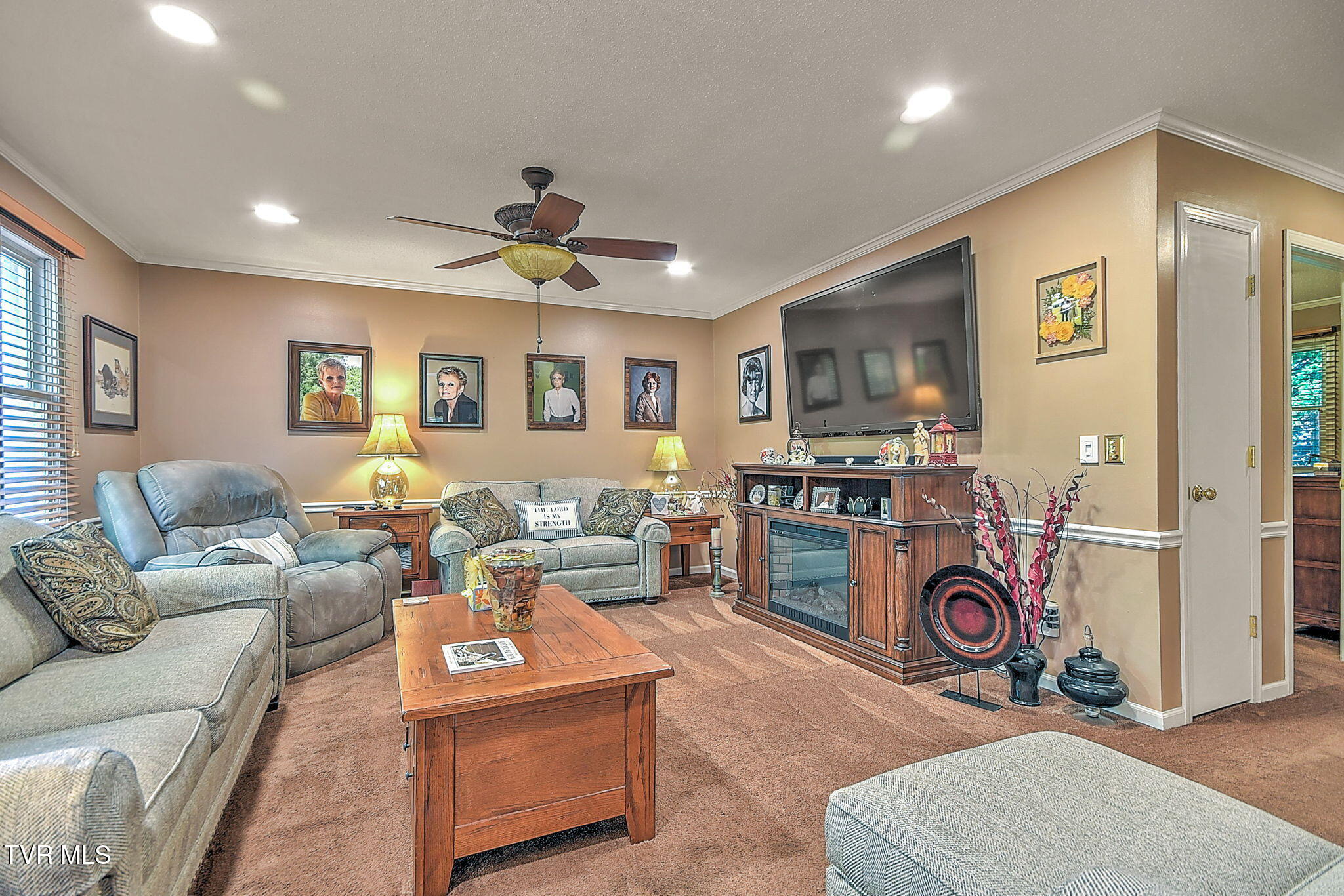 3183 Tiffany Court