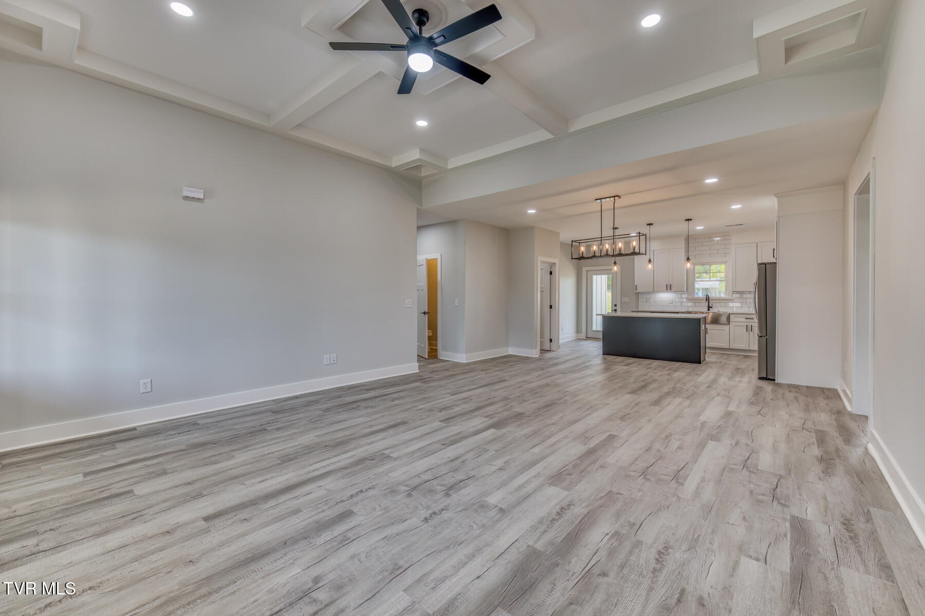 74 Slonaker Circle, Jonesborough, Tennessee image 3