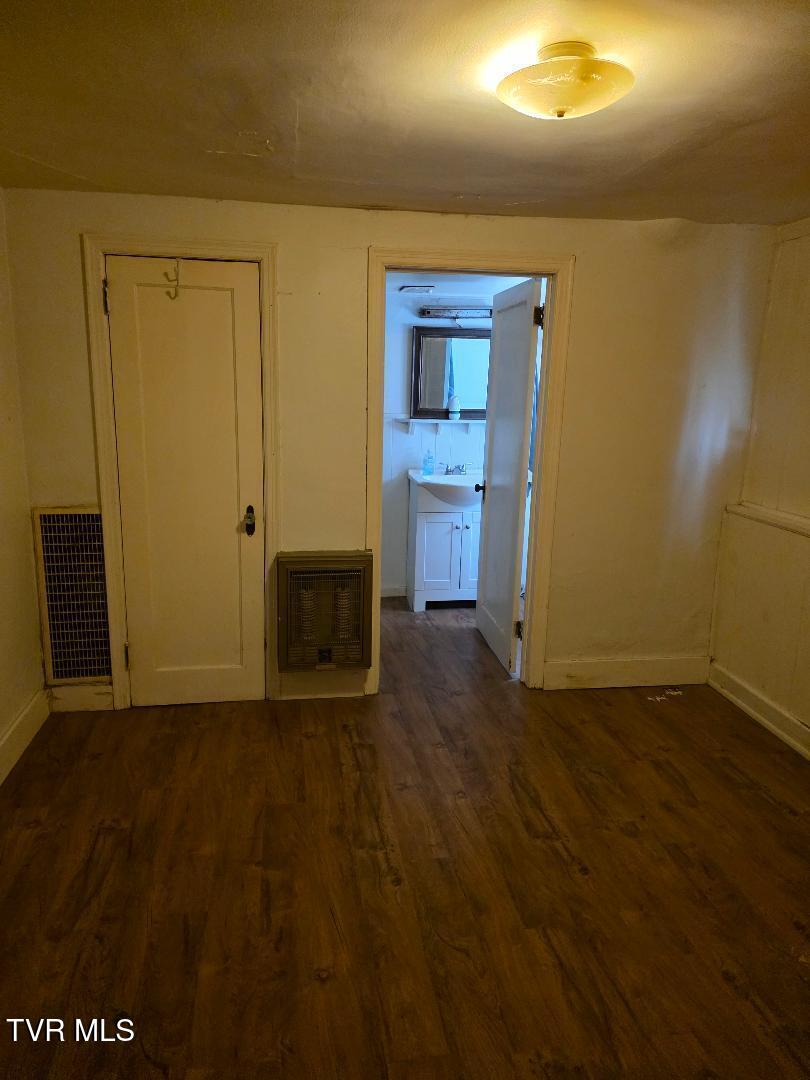 1358 Farragut Avenue