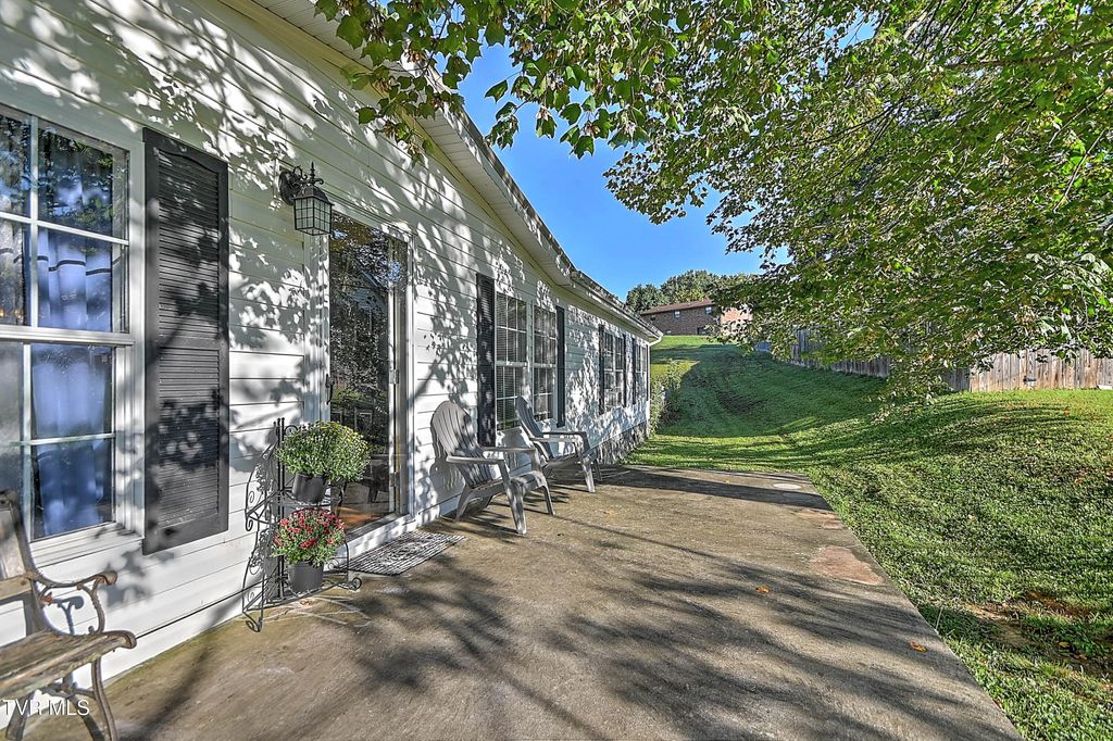 Photo of 919 Old Stage Road, Church Hill, TN 37642 (MLS # 9985170)