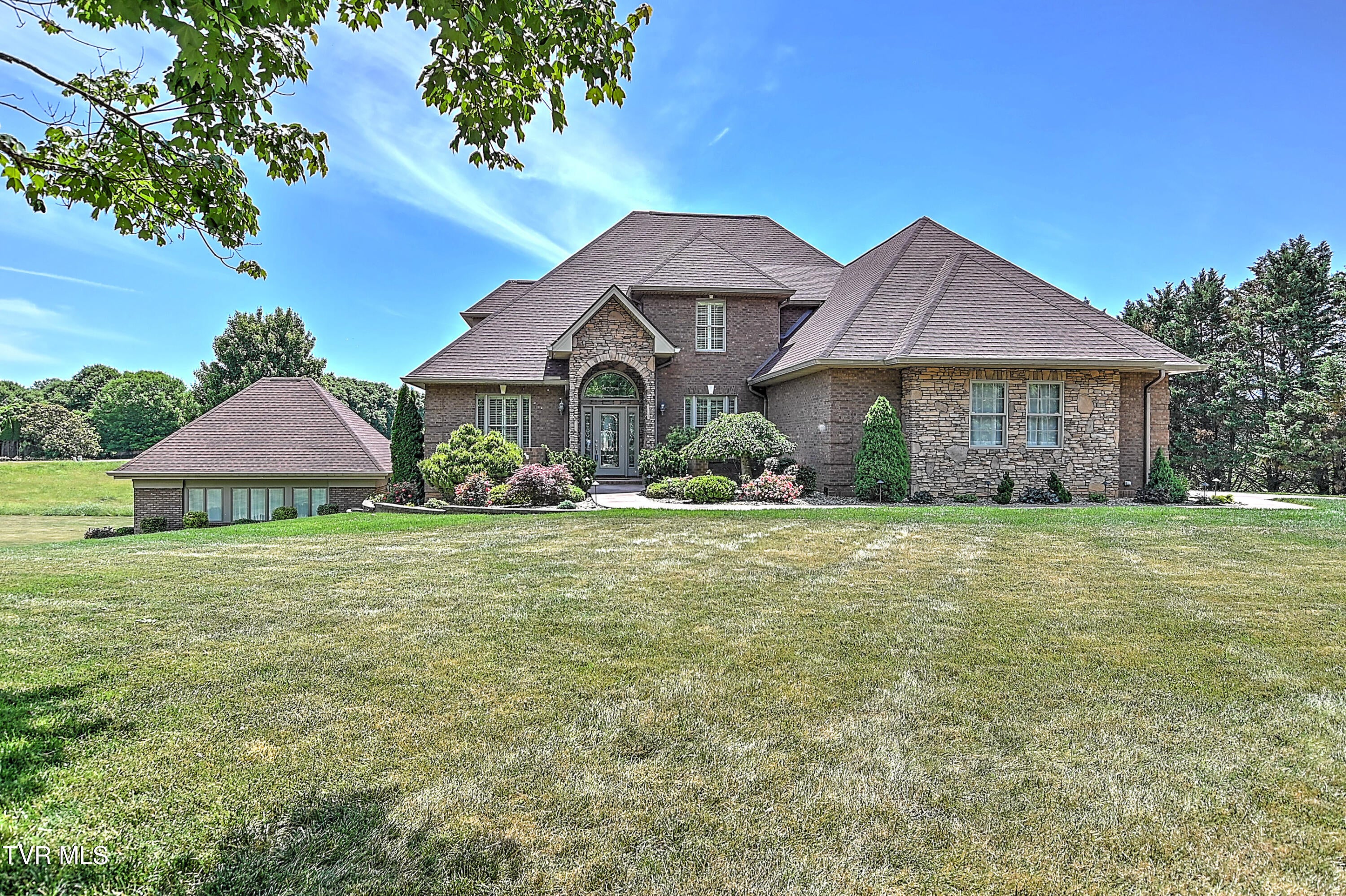 3625 Holly Creek Road