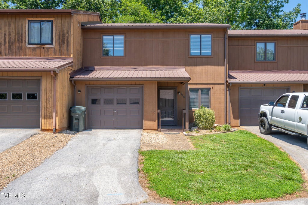 Photo of 1141 Timbers #1141, Greeneville, TN 37745 (MLS # 9996461)