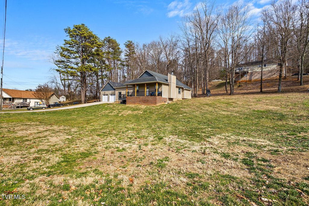 Photo of 200 Bell Flower Court, Kingsport, TN 37663 (MLS # 9992483)