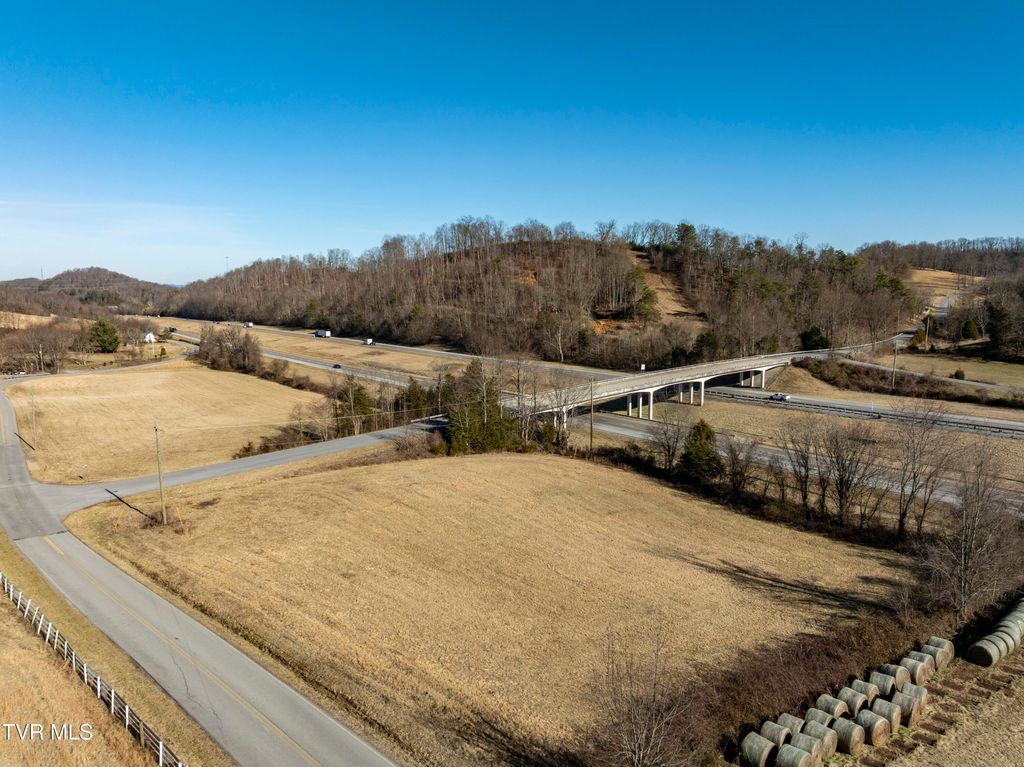 Photo of 2 Double Springs Road, Fall Branch, TN 37656 (MLS # 9991315)