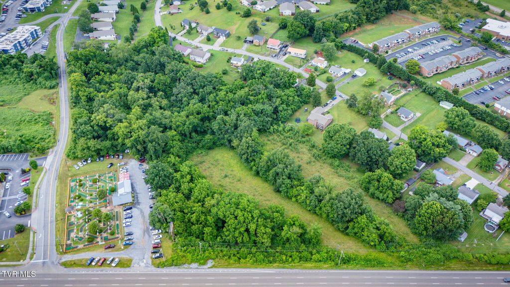 Photo of Tbd Stone Drive, Kingsport, TN 37660 (MLS # 9982515)
