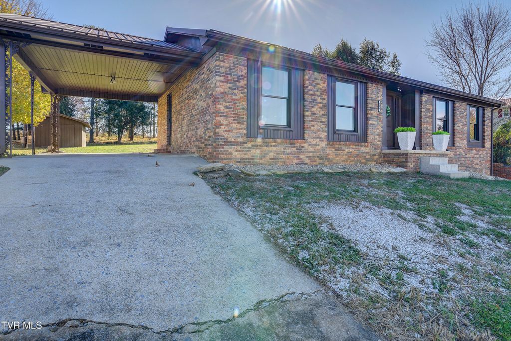 Photo of 508 Carolina Street, Church Hill, TN 37642 (MLS # 9987540)