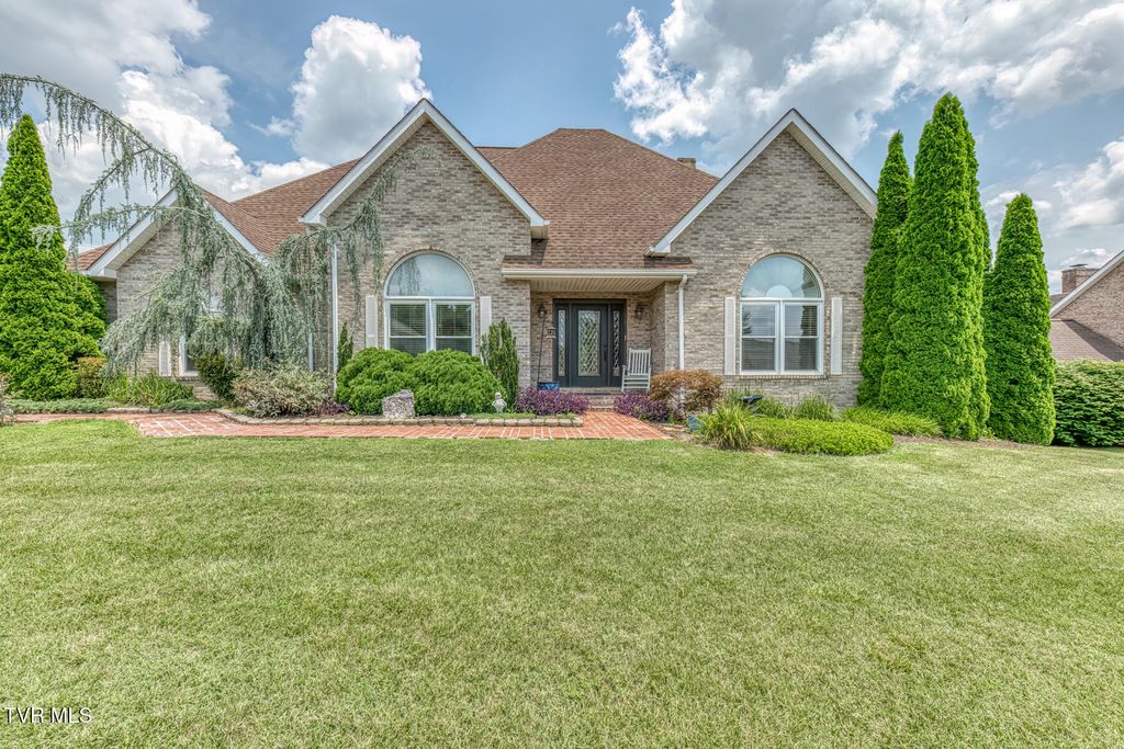 Photo of 1027 Whittling Wood Drive, Johnson City, TN 37601 (MLS # 9997465)