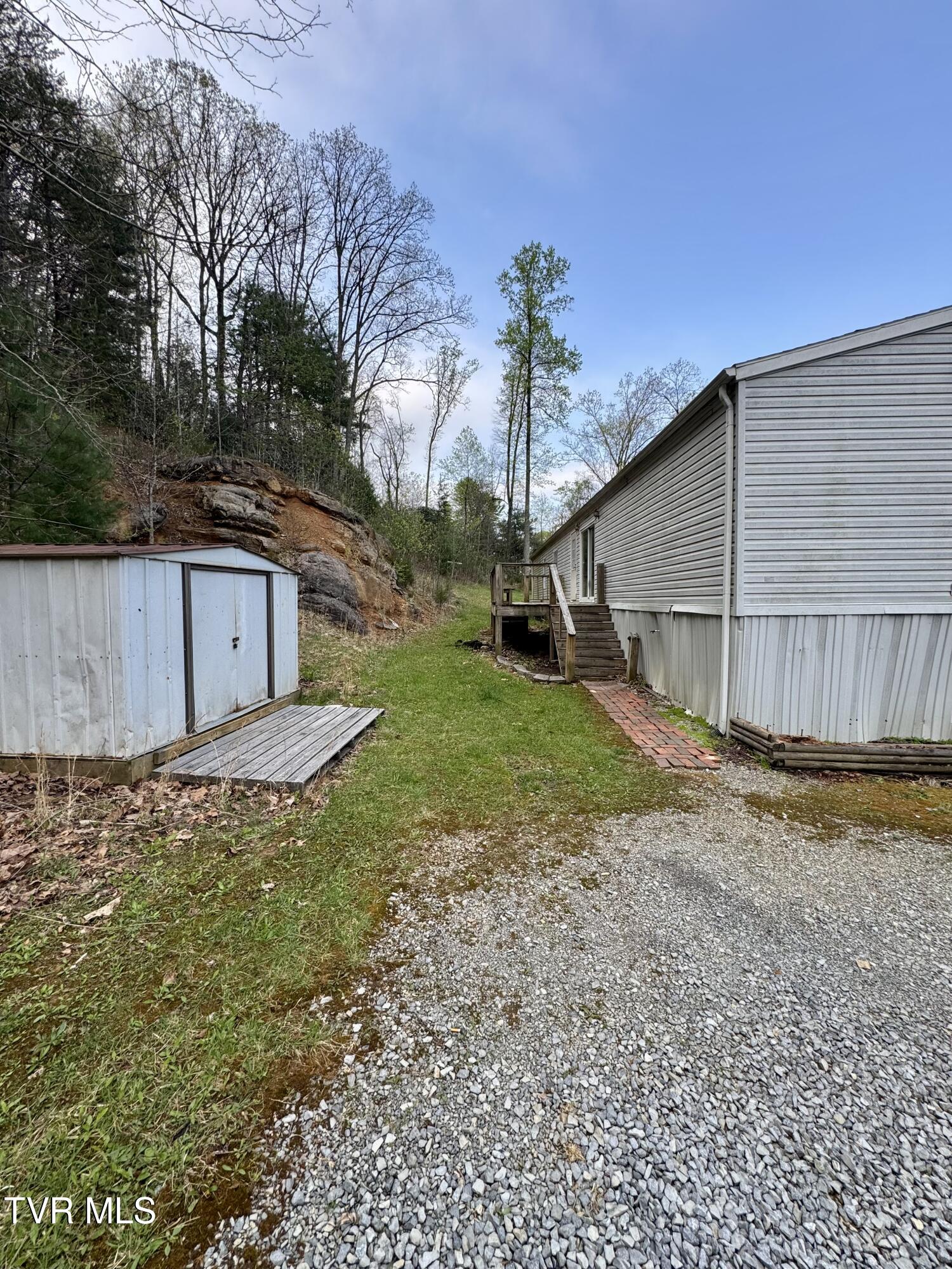 308 Chambers Drive, Elizabethton, Tennessee image 6