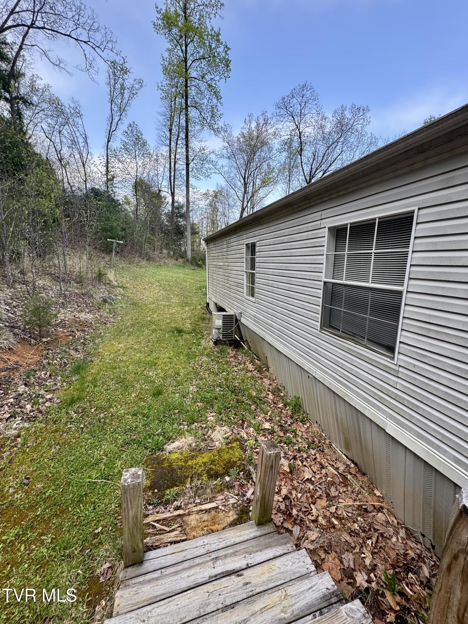 308 Chambers Drive, Elizabethton, Tennessee image 7