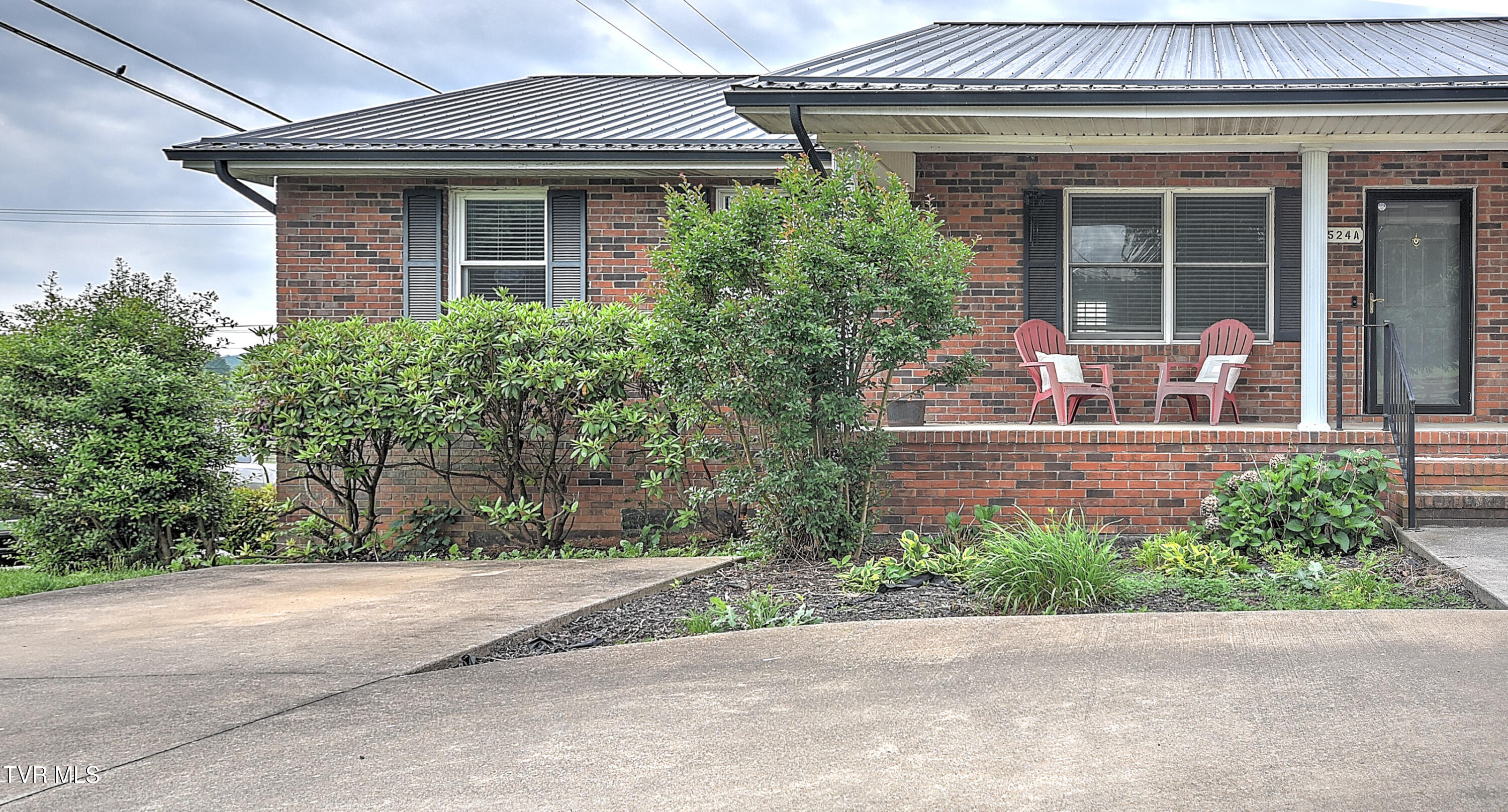 5524  A Carters Valley Road, Mount Carmel, Tennessee image 2