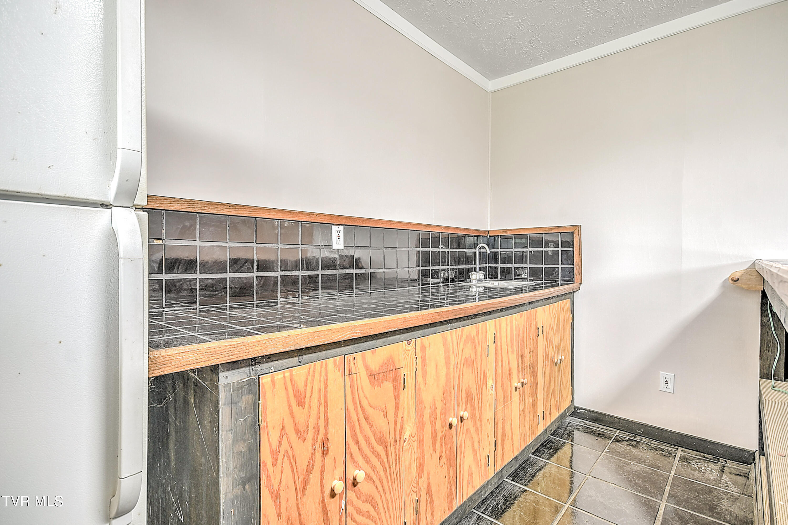 5524  A Carters Valley Road, Mount Carmel, Tennessee image 31