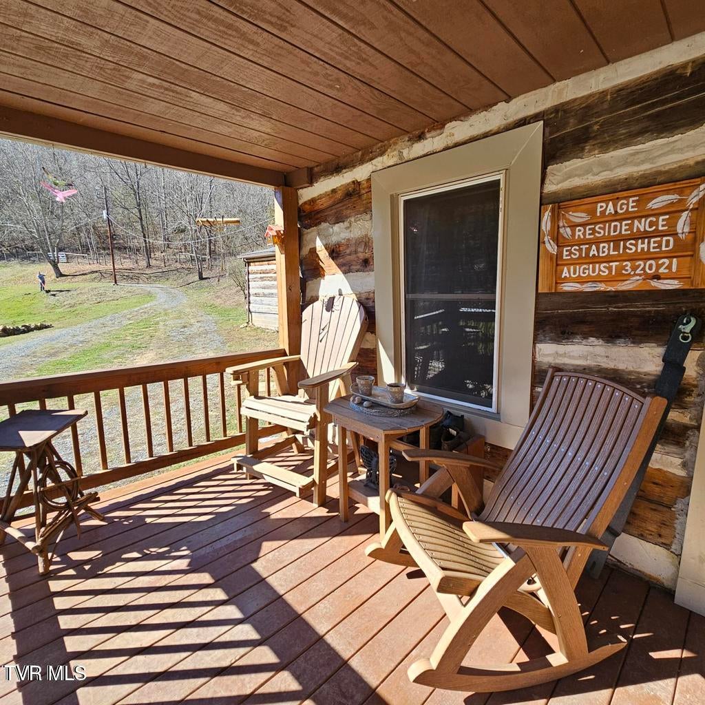 7697 Blue Grass Trail