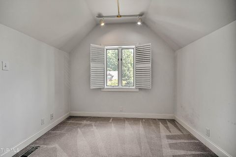 Tiny photo for 208 Park Ridge Court, Kingsport, TN 37664 (MLS # 9984509)