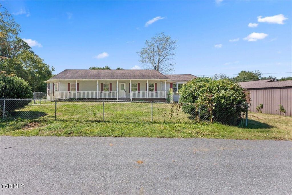 Photo of 120 Presnell Drive, Johnson City, TN 37604 (MLS # 9985641)